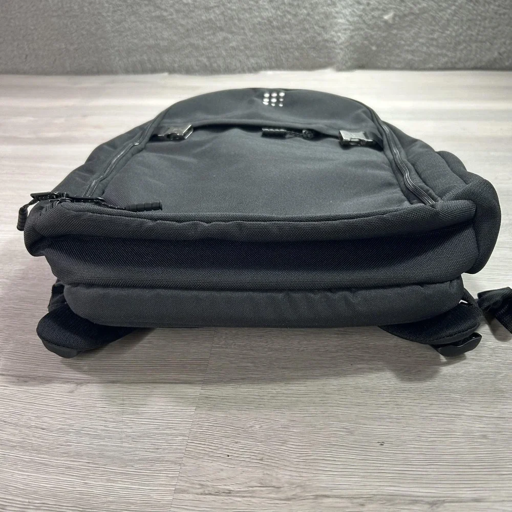 NEW Timbuk2 Division Pack Black 17